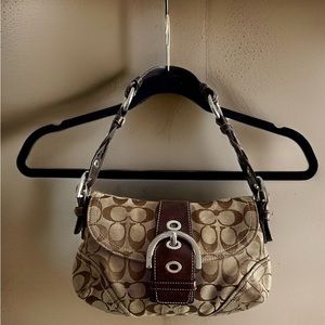 Coach Signature Purse